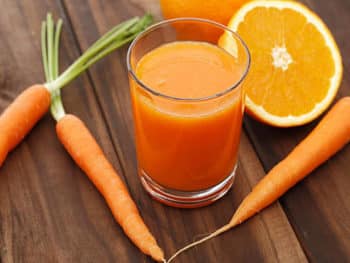 Suco de laranja com cenoura